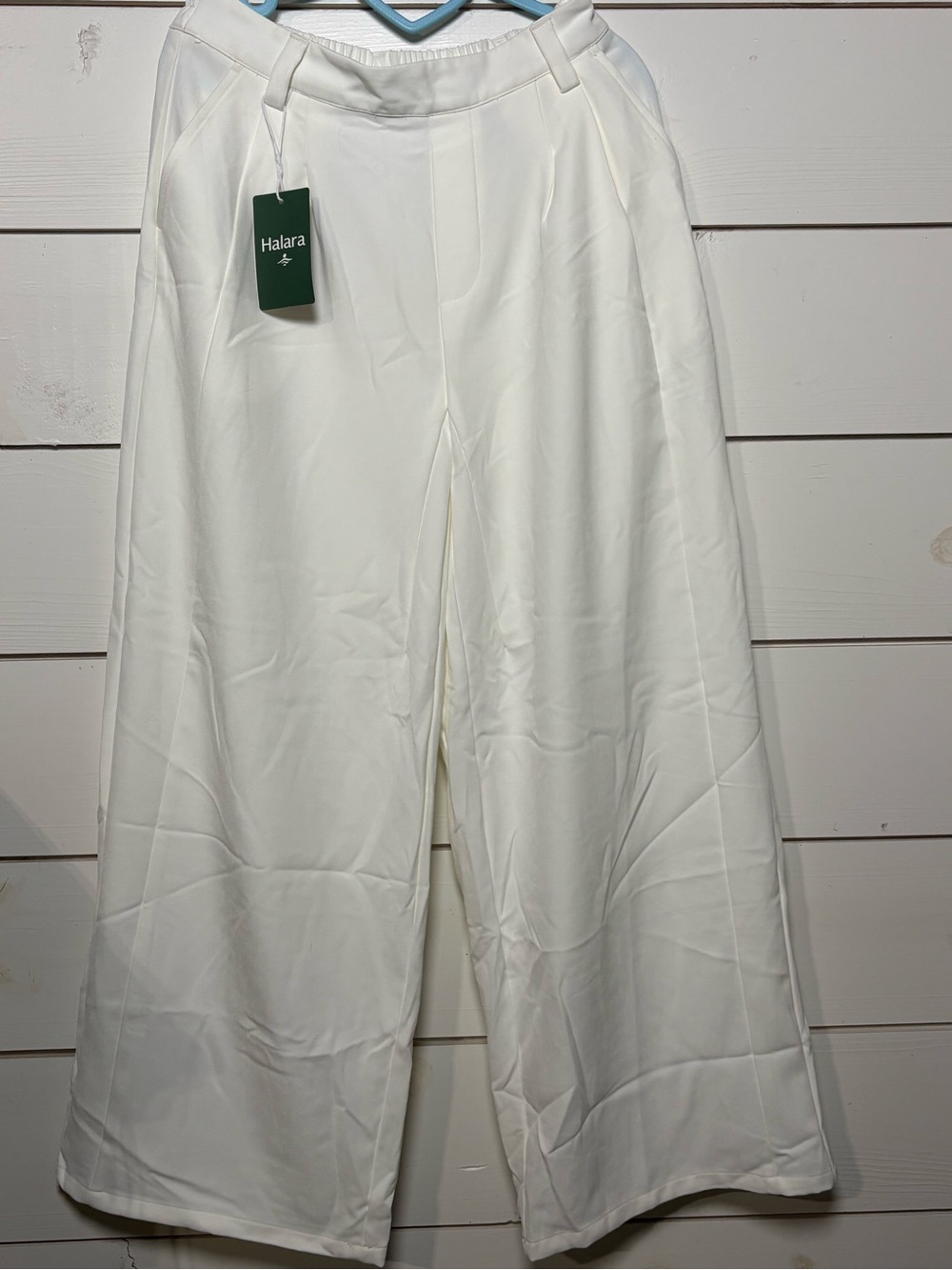 HALARA Cream-White Wide Leg Trousers